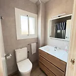 1 Linea De Playa + Parking! Apartman