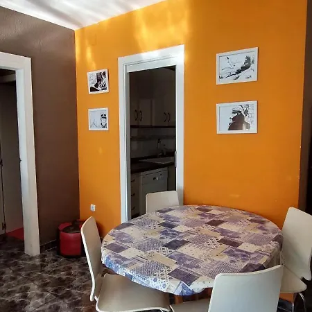 Apartment 1 Linea De Playa + Parking!