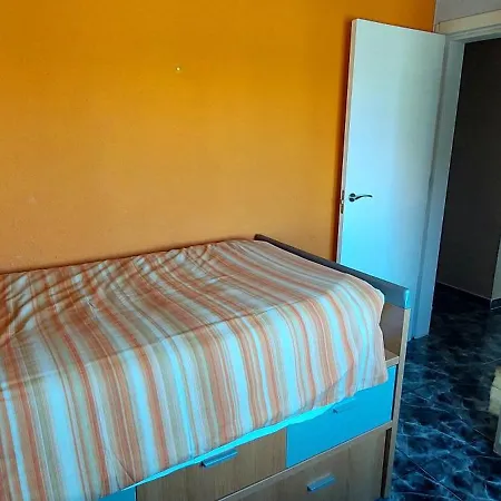 1 Linea De Playa + Parking! Salou